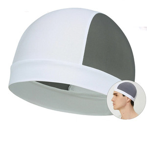 Gorro moderno y cómodo con diseño de calavera, perfecto para uso diario y con un aspecto elegante. Hecho en Pakistán. - Product Image 1