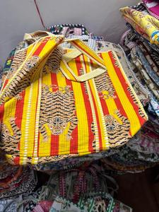 Sac à bandoulière artisanal indien, sac fourre-tout matelassé en coton imprimé au bloc, fait main - Product Image 5