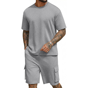 Conjunto de Camiseta y Pantalones Cortos Casuales de Verano para Hombre, Color Gris, Cuello Redondo, Color Sólido, Transpirable, Tejido de Punto, 100% Algodón - Product Image 1