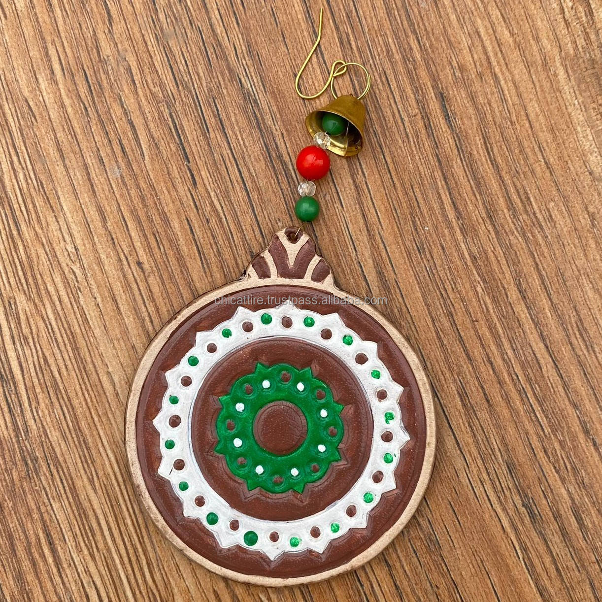 สีน้ำตาล