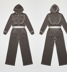 Ensemble survêtement femme personnalisé en coton biologique de haute qualité, sweat à capuche court zippé en molleton bouclette et pantalon de survêtement patchwork - Product Image 1