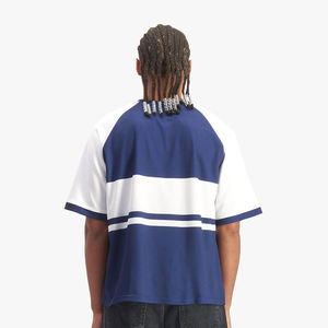 Camiseta de Fútbol Retro a Rayas - Camiseta Deportiva para Hombre con Logotipo Sublimado al por Mayor - Product Image 6