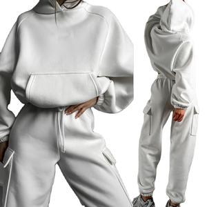 Derniers vêtements de sport d'entraînement et de jogging pour femmes Survêtements solides brodés écologiques à séchage rapide et à logo personnalisé - Product Image 3