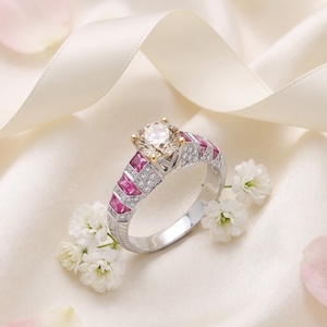 Bague de mariage de luxe en or blanc 18 carats avec rubis et diamants sertis griffe pour femme, cadeau d'anniversaire - Product Image 5