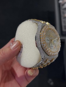 Reloj Mecánico Iced Moissanite con Esfera de Acero Inoxidable, Cristal de Zafiro Analógico, Cronógrafo de Lujo, Unisex, con Cierre de Pulsera Personalizado - Product Image 2