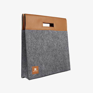 Sac fourre-tout en cuir patchwork et feutre de laine_3D Bag - Product Image 3