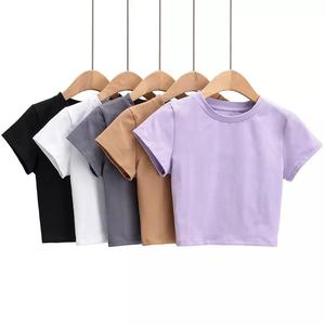 เสื้อยืดครอปสีเทาสำหรับผู้หญิง แขนสั้น ทรงเข้ารูป สไตล์ลำลอง ใส่สบายสำหรับฤดูร้อน ผ้าสเตรช แฟชั่นสำหรับใส่ทุกวัน - Product Image 5