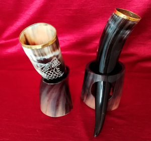 Chope à bière artisanale en corne de buffle, style animalier médiéval, écologique, avec support en bois, personnalisable, OEM, vente en gros - Product Image 6