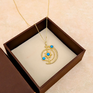 Collier pendentif rond style gothique soleil éclatant en turquoise, pierre de lune, labradorite, onyx noir, bijoux en pierres précieuses en gros - Product Image 1