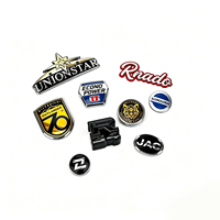 Emblème de voiture personnalisé, badge automobile en plastique ABS chromé électrolytique, surface lisse résistante à l'eau pour la décoration artisanale