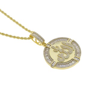 Collar de Moda para Mujer, Chapado en Oro y Plata, con Colgante Redondo de Moissanita y Cadena de Cuerda - Product Image 3
