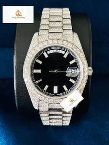 Montre de luxe en diamant, boîtier rond en acier inoxydable de 42 mm, montre-bracelet à quartz analogique, montre-bracelet avec pierres étincelantes VVS, moissanite de qualité supérieure - Product Image 4
