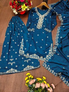 Réservez dès maintenant : Salwar Kameez Dupatta de Soirée Tendance à Coupe Droite, en Soie de Qualité Supérieure, Style Desi, Sain et Spécialement Conçu pour Femmes, en Promotion - Product Image 4