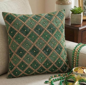 Funda de Cojín Bordada a Mano Económica con Elegante Trabajo de Cuentas para Sofá, Cama, Silla y Decoración Festiva del Hogar - Product Image 4