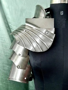 ชุดเกราะไหล่เหล็กทำมือ – ชุดคอสเพลย์แฟนตาซียุคกลางและเครื่องแต่งกายโดย MetalCostume MetalCostume - Product Image 4