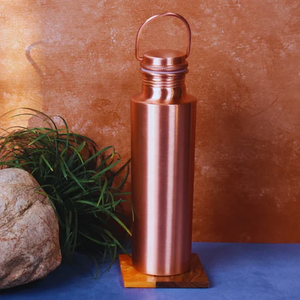 Bouteille en cuivre pour la restauration, bouteille décorative pour l'eau potable, bouteille en cuivre poli miroir pour la maison - Product Image 2