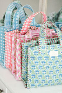 Bolsa de Mano Bordada para Damas de Honor, Acolchada y Personalizada, con Estampado de Bloques, Regalo Nupcial, Bolsa de Playa, Bolsa de Mano para Boda - Product Image 4