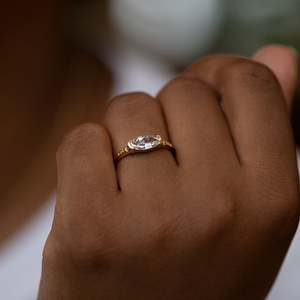 Women's Marquise Cut <b>Diamond</b> <b>Ring</b> In Yellow Gold Classic Style Engagement - Product Image 2