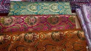 Tela Decorativa de Brocado Damasco con Diseño Floral Paisley, Textil Tejido para Cortinas, Fundas de Sofá y Vestidos de Novia - Product Image 1