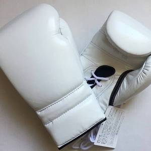 ถุงมือชกมวยหนังแท้สั่งทำจากโรงงานโดยตรง สำหรับฝึกซ้อมมืออาชีพ MMA มวยไทย คิกบ็อกซิ่ง กันน้ำ กันลื่น - Product Image 1
