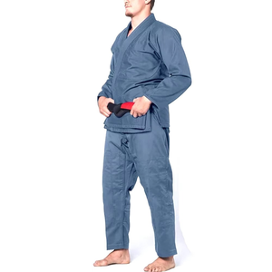 Tenues de Jiu-Jitsu en coton premium personnalisées de haute qualité avec logo pour l'entraînement et les compétitions, en vente. - Product Image 2