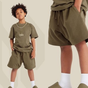 Shorts de jogging 100 % coton multicolores personnalisables à séchage rapide, écologiques, confortables, taille mi-haute, en molleton bouclette, pour enfants - Product Image 4
