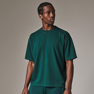 T-shirt en coton uni surdimensionné pour homme, col rond, manches courtes, couleur unie, coupe décontractée à épaules tombantes, vente en gros - Product Image 6