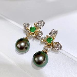 Pendientes Colgantes Versátiles y Elegantes G18K, Perla Natural Dorada de 10-11 mm con Delicado Brillo de Cuero Limpio, Estilo Básico - Product Image 4