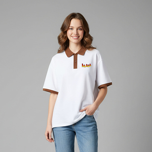เสื้อผู้หญิงยอดนิยมประจำฤดูร้อน ผ้าฝ้าย 100% ระบายอากาศได้ดี เป็นมิตรกับสิ่งแวดล้อม ป้องกันการยับ สำหรับเสื้อเชิ้ต พิมพ์ลายโลโก้ 3 มิติ แบบสั่งทำ ขายส่ง - Product Image 1
