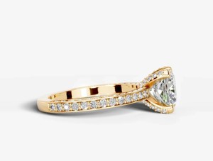 Anillo de Moissanita Corte Cojín de 8mm, Plata de Ley 925, Chapado en Oro de 14k, Engaste de Garras, Elegante y Lujoso Anillo de Compromiso, Boda o Promesa - Product Image 2