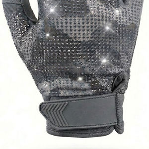 Gants de football personnalisés avec strass pour hommes et femmes, construction en néoprène, paume adhérente, gants de sport respirants avec velcro - Product Image 3