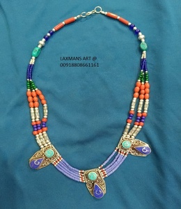 Nouveau collier mala perlé en pierre tibétaine collier design tibétain à la mode de l'Inde collier tibétain de mode perlé en gros - Product Image 2