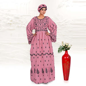 Caftán de Rayón con Bordado Detallado, Mangas Acampanadas, Cintura Definida y Elegante Diseño de Silueta Larga hasta el Suelo - Product Image 3