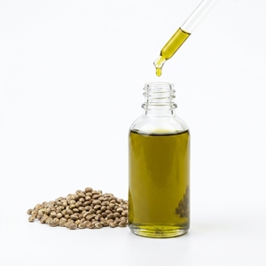 Organic Hemp Seed Oil 300-400 USD/Ton MOQ 10MT Export Quality Hemp Oil Bulk Supply Food and Health Grade - Product Image 1