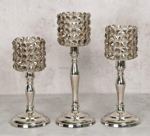 Artículos de decoración de metal Mini candelabro de cristal decoración de portavelas de cristal - Product Image 4