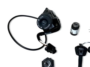 Ensemble de serrures et module de code clé de qualité supérieure pour moto Scrambler 400X Speed 400, pièces de rechange de sécurité TA232600 OEM - Product Image 4