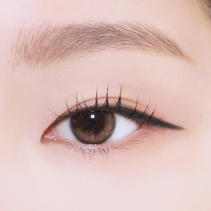 Delineador de Ojos en Barra Karadium Slim Fixing - Product Image 3