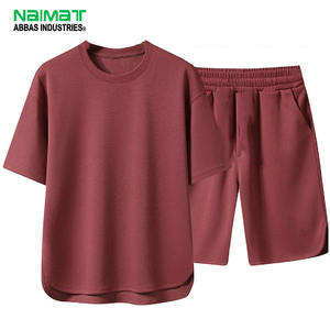 Ensemble deux pièces pour homme, couleur bordeaux, t-shirt sans manches à capuche, short assorti, tenue décontractée d'été, vêtements de sport, 100% coton molletonné - Product Image 1