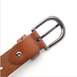 Ceinture en cuir de luxe noire, vente chaude d'usine, en cuir de vache véritable, personnalisable, conçue sur mesure par TRIOTAKE INDUSTRY - Product Image 5