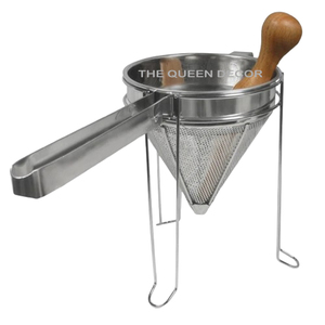 Râpe à fromage manuelle en forme de pistolet en bois massif avec poignée confortable, outils de cuisine en acier inoxydable de qualité supérieure pour gingembre et citron - Product Image 4