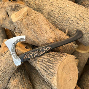 Hache décorative d'inspiration scandinave avec manche sculpté à la main et tête en métal détaillée pour collectionneurs - Product Image 3