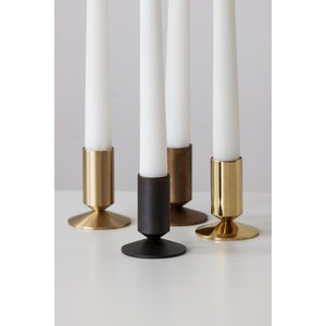 ชุดเชิงเทียนทองเหลืองดีไซน์โดดเด่น พร้อมสีดำและสีทอง สำหรับตกแต่งบ้าน - Product Image 1