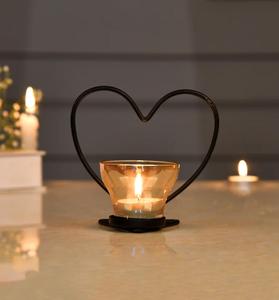 Candelabro Moderno de Hierro Forjado en Forma de Corazón con Copa de Vidrio para Decoración del Hogar y Bodas - Product Image 3