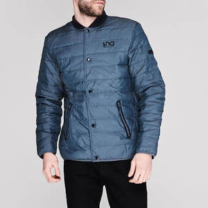 Chaqueta de Invierno Premium con Textura Acolchada y Forro Suave - Product Image 3