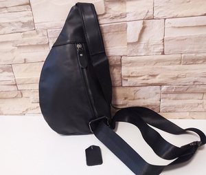 Nueva llegada, bolsos cruzados de cuero de alta demanda con precio bajo y excelente calidad, 100% cuero, para hombre. - Product Image 2