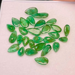 Esmeralda natural de Zambia, corte pera, 19.54 quilates, lote de piedras preciosas de buena calidad, buen brillo, color verde agradable, pulido perfecto para joyería. - Product Image 3