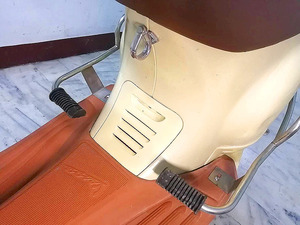 ตะขอสกูตเตอร์ MJ การออกแบบที่สมบูรณ์แบบเพื่อความสะดวกในการใช้งานกับสกู๊ตเตอร์โบราณและระบบตัวถังรถจักรยานยนต์ที่จำเป็น - Product Image 2