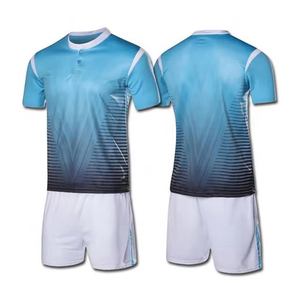 ชุดเสื้อฟุตบอลลายทางผู้ชายแบบสั่งทำพิเศษ OEM ODM คอวี แขนสั้น ระบายเหงื่อได้ดี ทรงสปอร์ต เหมาะกับทุกฤดูกาล - Product Image 5