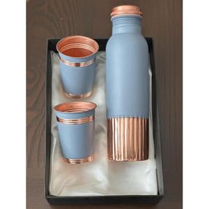 Botella de Agua de Cobre Real 100% Polaco con Diseño Acanalado y Juego de Vasos, Botella de Agua de Grado Alimenticio con Aislamiento de Alta Calidad, Recubrimiento en Polvo Azul - Product Image 4