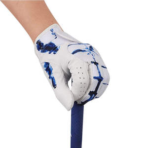 Gants de golf pour hommes de qualité supérieure avec logo personnalisé, séchage rapide, en cuir de cabretta de mouton fin pour le sport - Product Image 2